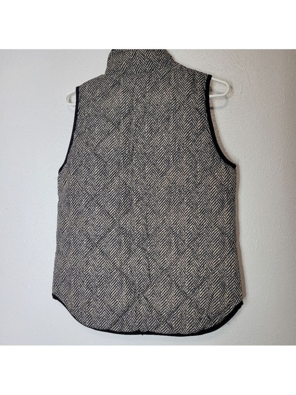 J. Crew Herringbone Zip Up Quilted Classic Vest Women's Size XSmall - Picture 13 of 16